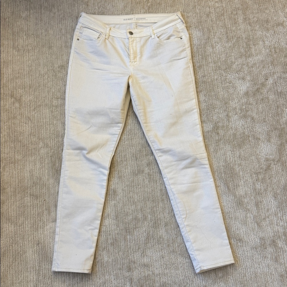Old Navy Rockstar Mid-Rise White Skinny Jeans